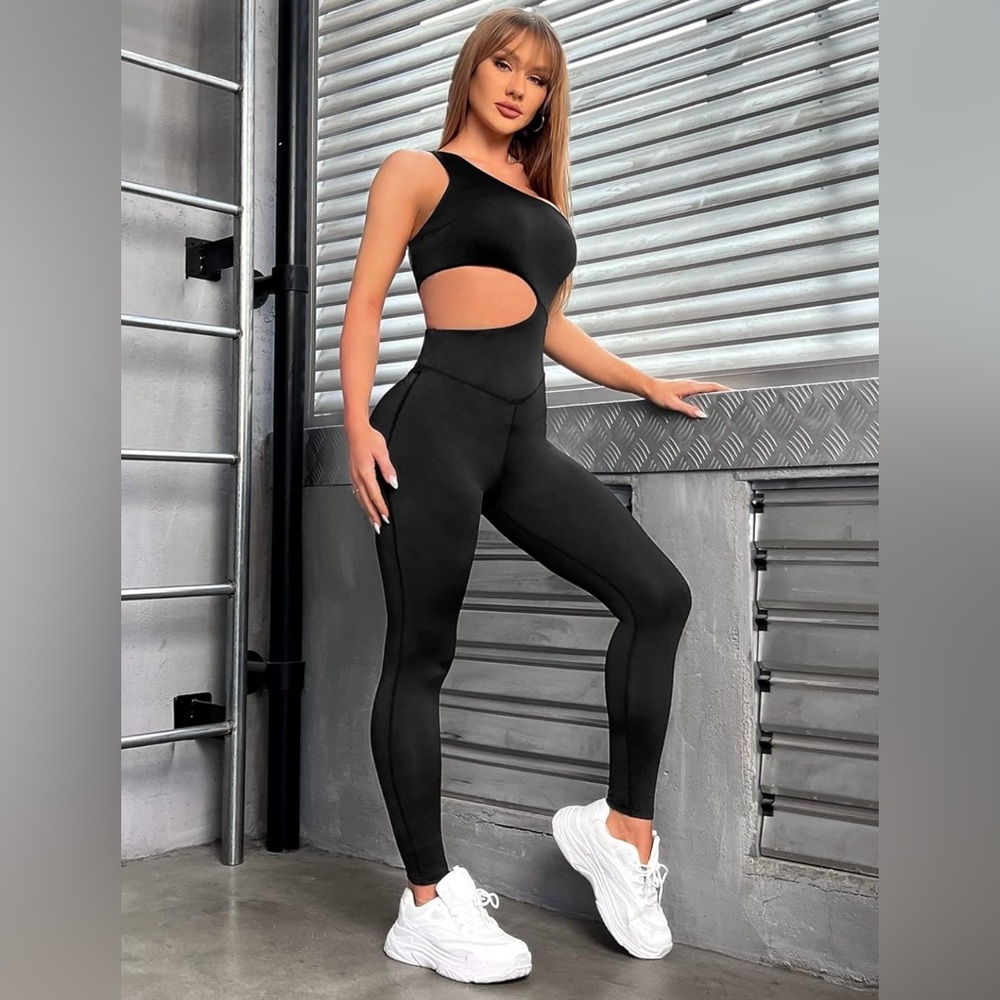 SOLD Oyoangle one shoulder jumpsuit